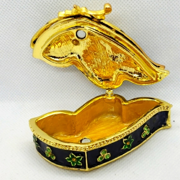 Creature Couture-Butterfly Trinket Box - Picture 3 of 9